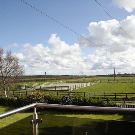 Southview Farm Villa Halsham Exterior foto